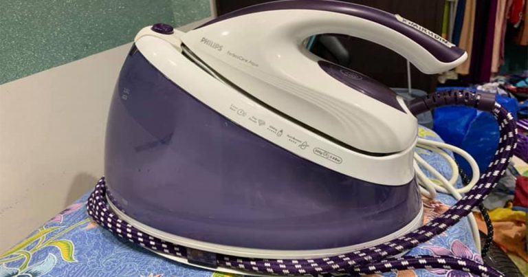 Kalau Guna Steam Iron, 5 Penjagaan Ini Penting Untuk Diikut Kalau Nak Tahan Lama