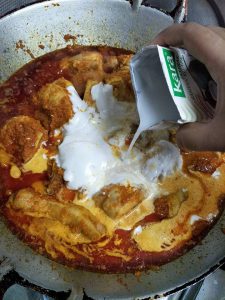 Step By Step Lengkap Cara Masak Rendang Ayam. Confirm Menjadi & Sedap