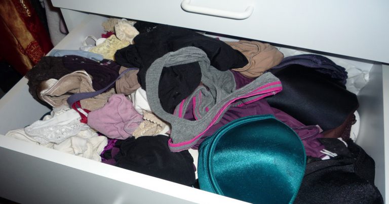 Cara ‘Selamat’ Untuk Lupuskan Bra & Panties Yang Dah Tak Pakai