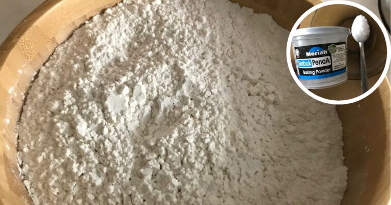 Buat Sendiri Tepung Naik Sendiri. Cuma Ayak 3 Bahan Ini Saja