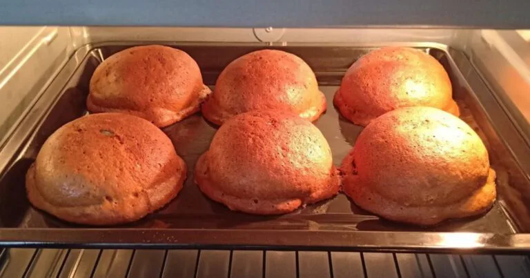 Buat Sendiri Mexican Bun, Tak Perlu Beli Dah Lepas Ni!