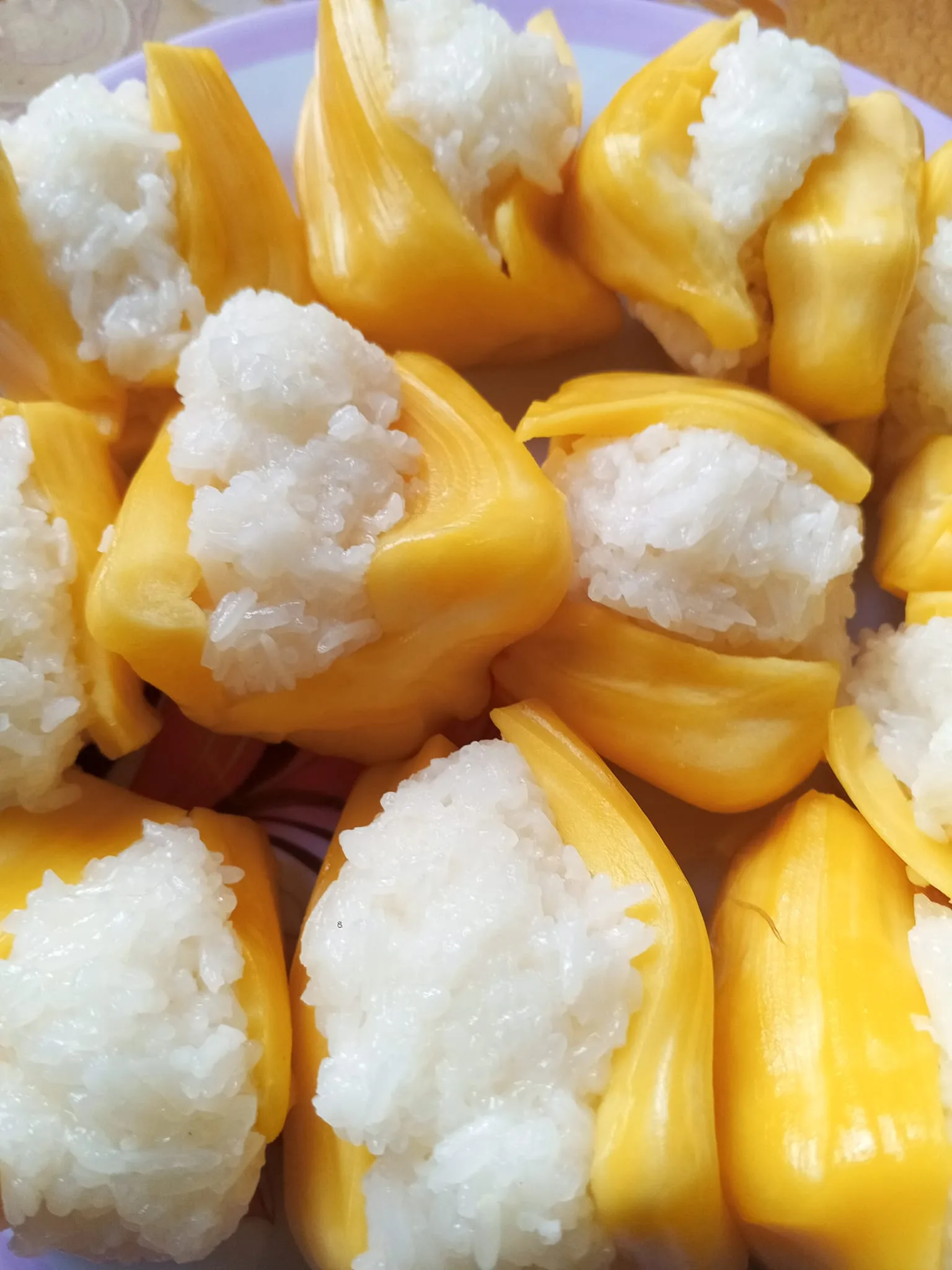 Cara Buat Pulut Nangka, Hidang Dengan Kuah Santan. Lemak Manis Bersatu, Sedapnya