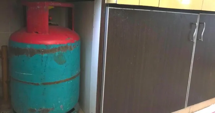 Keselamatan Tong Gas di Dapur,  Panduan Penting Untuk Elak Bahaya!