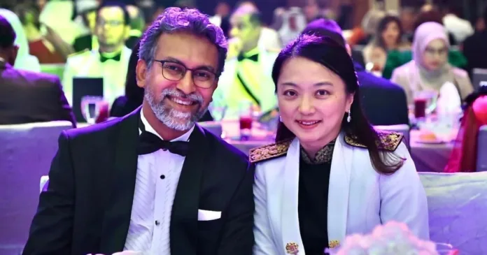 Hilton (74)
