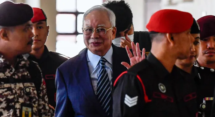 NAJIB RAZAK
