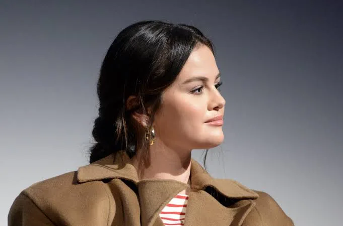 “Satu Hari Nanti...” Selena Gomez Masih Berharap Bergelar Ibu Walau Tak Mampu Hamil 3 “Satu Hari Nanti...” Selena Gomez Masih Berharap Bergelar Ibu Walau Tak Mampu Hamil