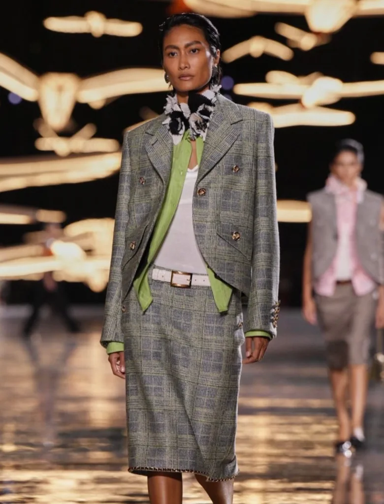 Anak Jati Sabah Cipta Momen Membanggakan, Atikah Karim Berjalan Untuk Chanel Spring/Summer 2027