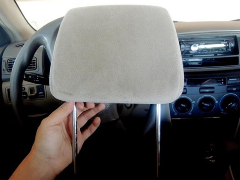 Fungsi Tempat Sandar Kepala Dalam Kereta Ketika Kecemasan