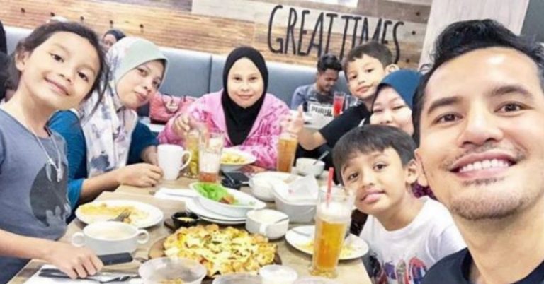 Luah Perasaan Di Instagram, Netizen Kagum Aliff Syukri Makan Semeja Dengan Bibik