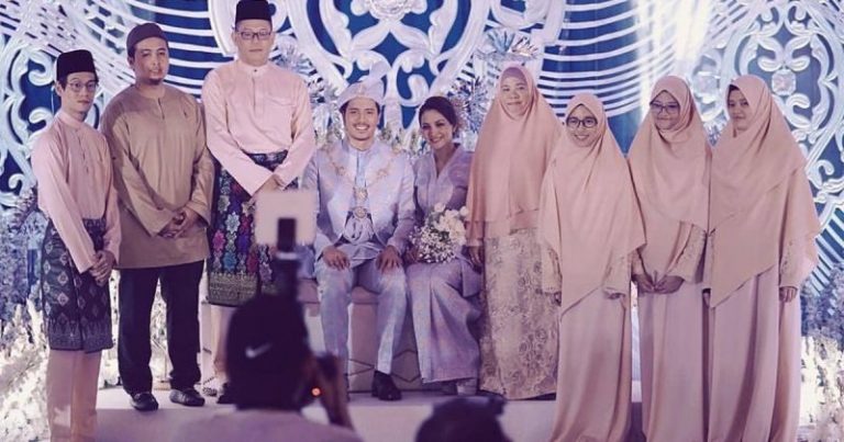 Semua Bertudung Labuh, Manisnya Penampilan Ibu & Adik-Beradik Perempuan Fattah Amin