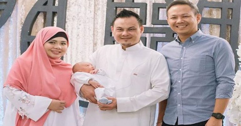 Terpisah Sejak Lahir, Selepas 36 Tahun Adam Corrie Bertemu Kembali Adik Kandungnya & Kini Kedua-duanya Muslim