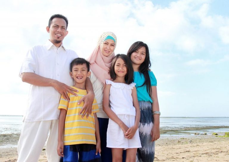 ‘Abah Cuti Sekolah Nak Pergi Mana?’ Ibu Bapa Tak Kecewakan Anak Kalau Tahu 3 Tip Ini