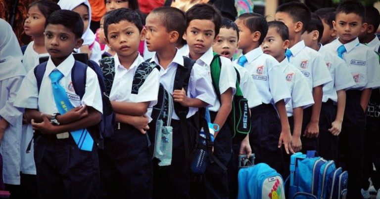 10 Persiapan Untuk Ibu Bapa Bila Anak Masuk Darjah Satu, Selain Beli Baju, Kasut & Bayar Yuran