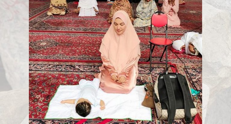 Yusuff Tak Pernah Meragam Waktu Solat Di Makkah, Datin Shahida Kongsi Tip Yang Diamalkan Sebulan Sebelum Berangkat Ke Tanah Suci